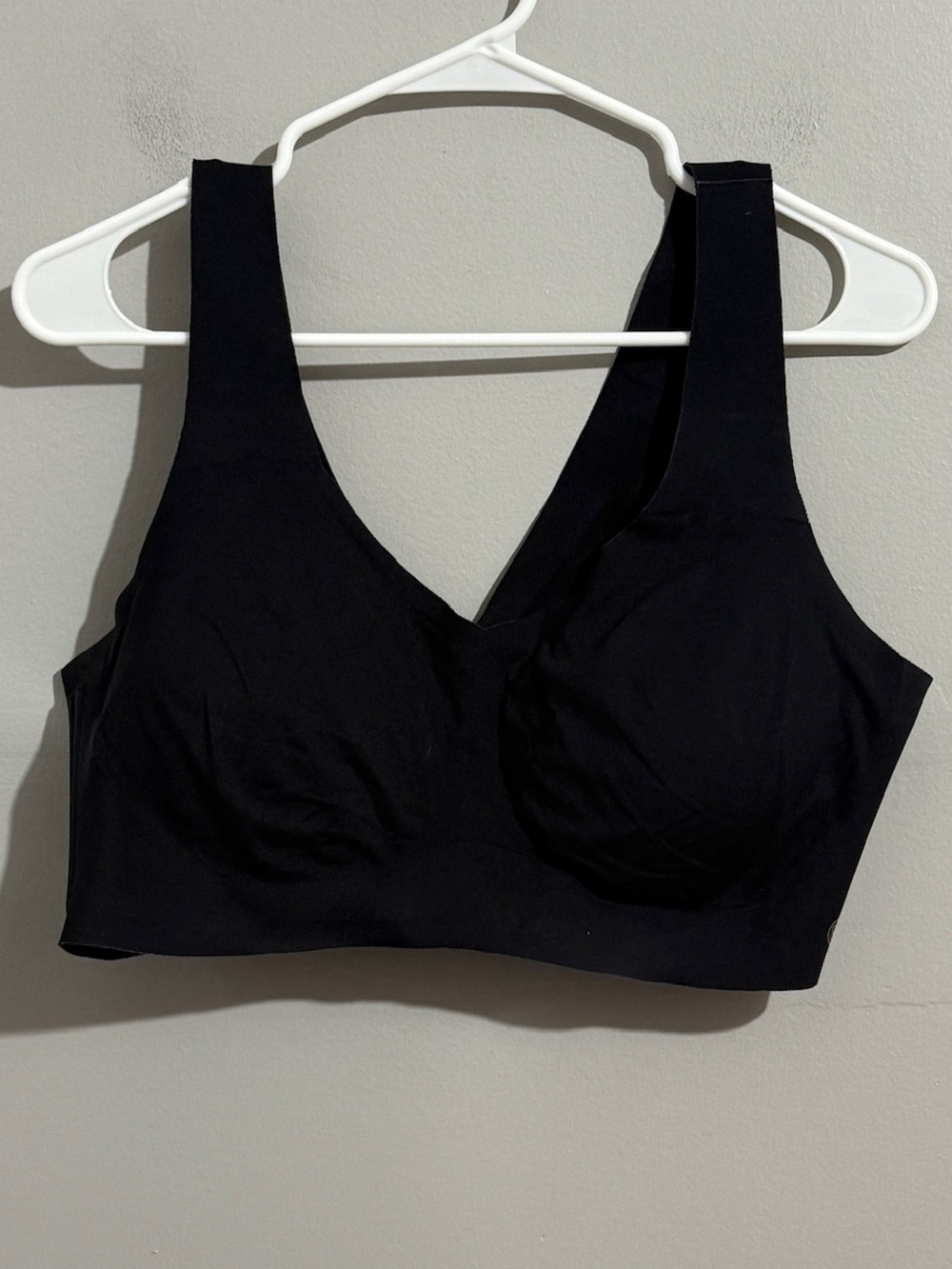 Honeylove SoftForm V Neck Bra Womens 1X Black Wireless Seamless Pullover
